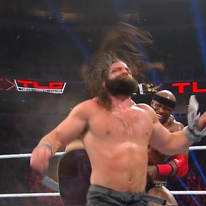 405K views · 1.9K reactions | Elias vs. Bobby Lashley in a ... Guitar Ladder Match?!  | WWE | Facebook