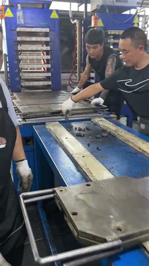 Inside the Mold: Kevlar Paddle Heat Press Process #pickleball #factory #customization#kevlar