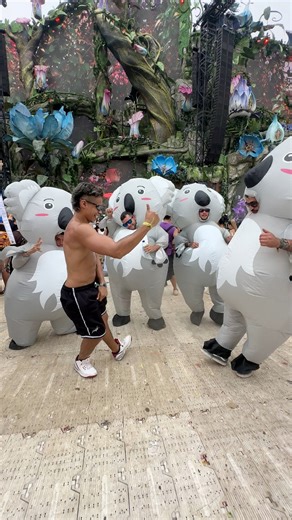 Chamei os coalhas pra dançar 🕺 #dance | Gabriel Alves