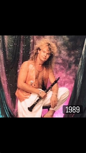 I was the Kenny G of heavy rock. 😂 Benny Goodman would be more accurate though. It was always fun to break out the clarinet during my Blue Murder bass solo! 🤩👏🏻😂 #fretlessmonster #tonyfranklin #bass #fretlessbass #clarinet #flashback #fashion #80s | Tony Franklin The Fretless Monster