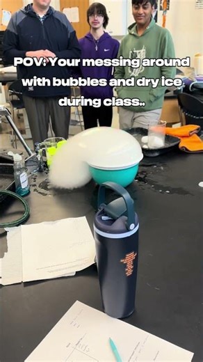 POV: You’re messing around with dry ice and bubbles during class.. #satisfying #experiment #dryice