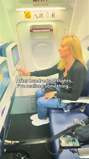 Must-Have Items for Comfortable Flights