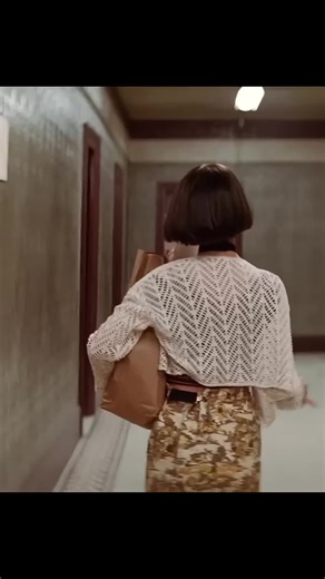 Breaking Into the Hitman's Home: A Gripping Scene