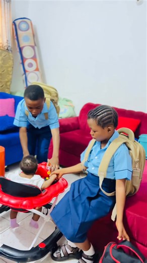 She wants to go to school already | Candy&Cookie