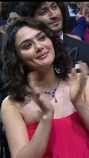 Mind-blowing banjo 💞💥💫| Keyboard Music deep musical 🎹 #shorts #music #trendingshorts #banjo #vairalvideo #love #trending | Farmood Hasan