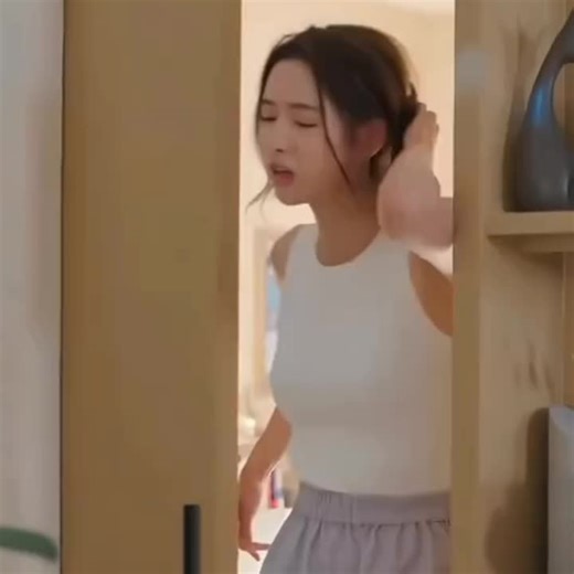 😂❤️🤸🏻‍♂️#viral_video #foruyour #theloveyougiveme #stronggiral👸🏻✨ 😭❤️♾️