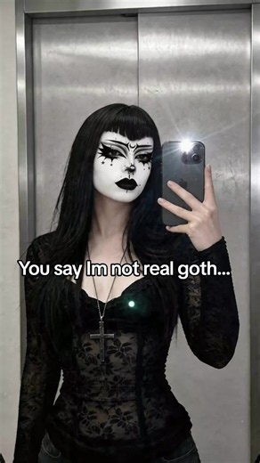 why do people love goth girls until we actually act different? #altbeauty #altgirl #gothmakeup #gothgf #goth