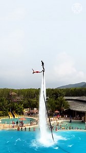 Awesome jump from flyboard Partner: _gbv._ IG: https://www.instagram.com/_gbv._ | Awesome