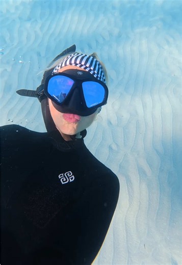 Exploring Abstract Music Inspired by the Ocean