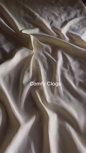 Perfect Comfy Clogs for Fashion Lovers