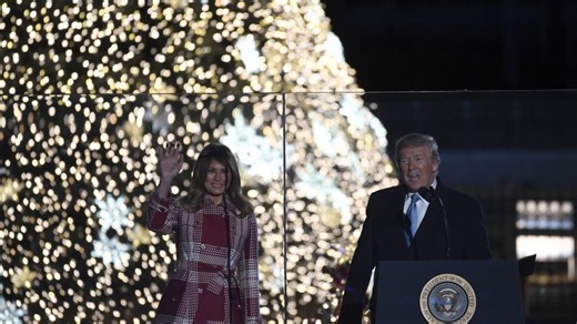 Trump order sets aside Christmas Eve, Dec. 26 as federal holidays