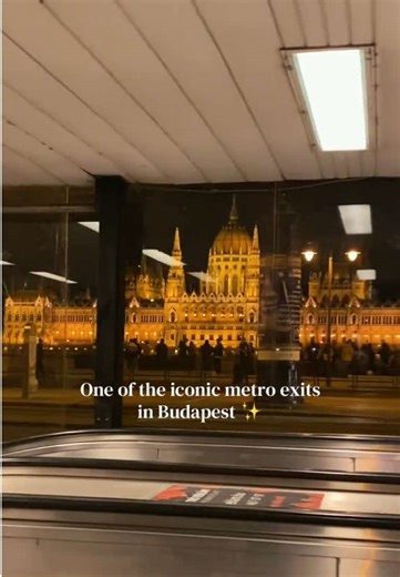 Another typical metro exit in Budapest - part of the city’s everyday life ✨ #budapest #hungarianparliament #visitbudapest #metrobudapest #budapesttravel