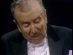 Brahms - Piano Sonata No.3 in F minor, Op.5 - Claudio Arrau (Santiago, 1984)
