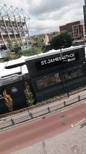 St. James’ STACK the official @nufc fanzone ⚫️⚪️ Open from 10am daily, with six bars, eleven food traders and a vast range of live entertainment we’ve got it all 🙌 #StJamesSTACK | St James' STACK
