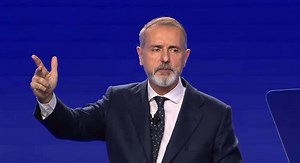 Telefónica reducirá su dividendo a la mitad en 2026, 15 céntimos por acción, sin ampliación de capital