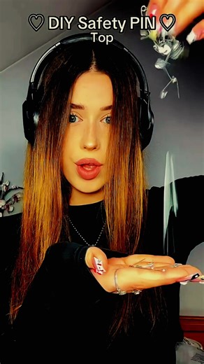 2.1K views | 淋 Easy DIY Safety PIN Top – REWORK Old Clothes Idea! ✨ Give your old clothes a trendy new look with simple safety pin hacks! Perfect for beginners & fashion lovers.  Watch till the end and try it yourself! Don’t forget to like, share & comment your creations! #DIYFashion #Upcycle #SafetyPin #Crafts #Creative #FashionDIY #diyart | Cre8tive Vibes | Facebook