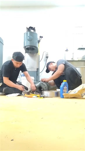 Hobart M802 | Planetary replaced ball bearing, oil seal & maintenance services