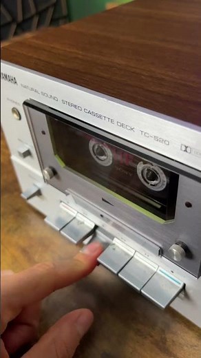 Yamaha TC-520 Cassette Deck | Precision Analog Playback in Action #cassettedeck #yamahatc520