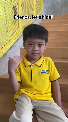 Teachers and Seniors Unite to Help New Students