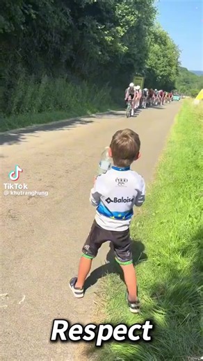 Random>Smiles (@smiley.smiles07)’s videos with original sound - Random>Smiles