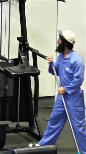 anatoly pranks to pull 😀😀😀🏋️🏋️🏋️🏋️🏋️🏋️#anatolyprank