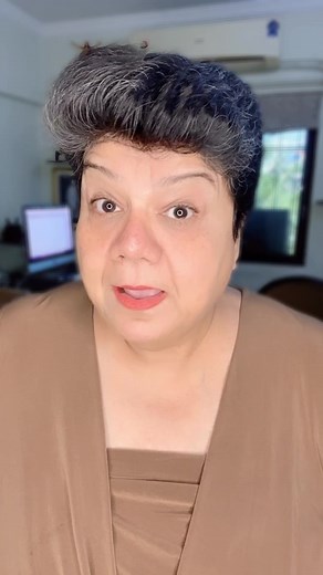 Pareshan mat hua karo - zindagi bahut aasan hai bus shuru ke ye thode 50-60 saal mushkil hai. 😅🤣#didikiadvice #funnyvideos #funnyvideo #funnyreels #viralvideos #funnyclips #difficulttimes #fryday #fridays #lol #haha #timepass | Sarita Didi Organic Thoughts