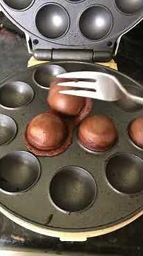 Testing cake pop machine