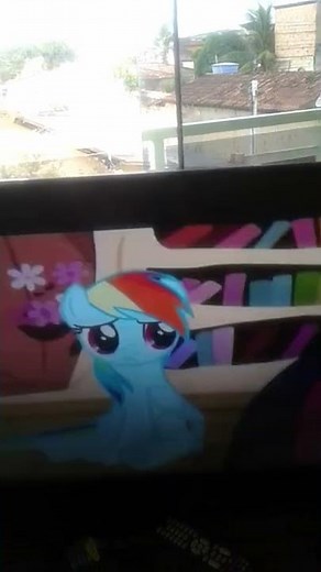 Rainbow dash stomach growl 1