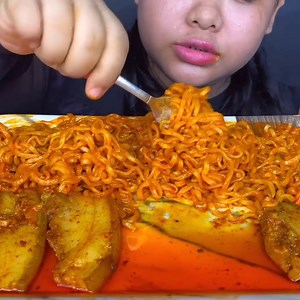 71K views · 924 reactions | VERY SPICY RED FATTY PORK BELLY WITH SPICY KOREAN NOODLES | ASMR Recipe | Facebook