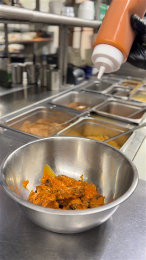 This Super Bowl, bring the flavor home 🏈🔥 Ultimate combo for $29.99 Giant nachos Wings Guac Salsa 👉 BBQ, Mango Habanero or Buffalo Order now! 😋 574-343-2016 or visit us on 3011 Belvedere Rd, Elkhart,In #badbunny #Super Bowl #viralreelschallenge #mexicanrestaurant #foryoupageシ #mexicanrestaurant | Los Cabos Mexican Grill & Bar