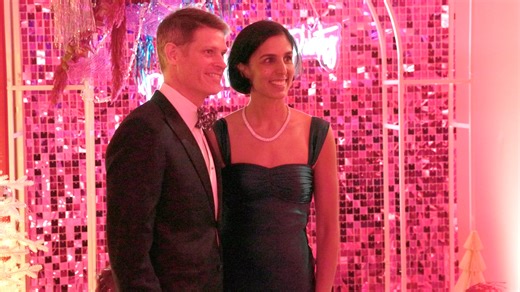 Peters Holiday Reel 5 (Standard Orientation)