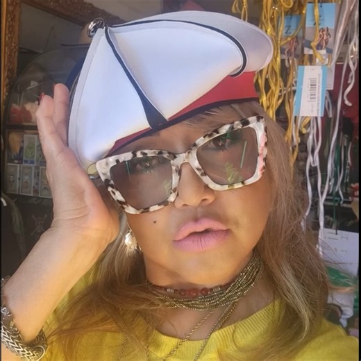 Roxy | I got my Beret from Beatta J Collection. Come and get yours and see this great collection at Blue Malibu. #malibu #malibubeach #fashion | Instagram