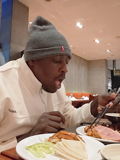 How to Use Chopsticks: A Fun Tutorial