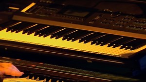 Toto - Africa (1991) [HD] (CC) Live at the Montreux Casino, Switzerland July 5th 1991 | Top Hat Crew's "Live Music Archives"