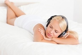 HOW MUSIC CAN HELP YOU DEAL WITH LIFE BETTER
