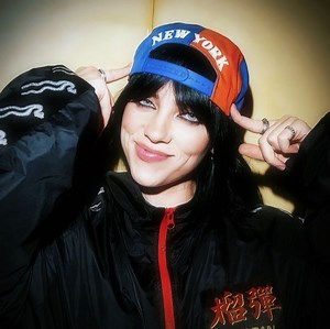 Billie Eilish - Moon River lyrics