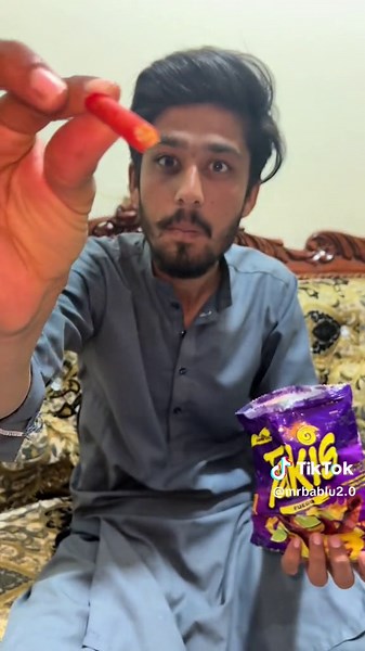 Trying Takis for the first time in my life😱#trend #takis #viral #viralvideos #snacks #usa #uk #usa🇺🇸 #foryourpage #foryou #fyp