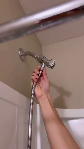 KINSE High Pressure Shower Head with Hose,9-Mode Handheld Shower Head, 5" Shower Head with 71" Extra Long Shower Hose & Adjustable Bracket,Built-In Power Wash to Clean Tub, Tile & Pets
