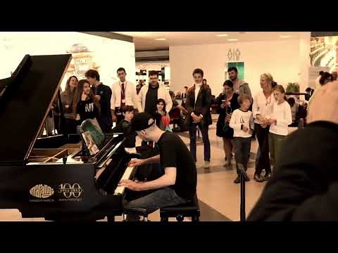 Boogie woogie-Mystery Train-Piano airport