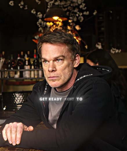 Dexter joined the party and began to select his prey. Was he not afraid of getting caught? This is the storyline of the fourth episode of the American TV series