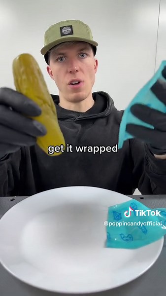 🥒🌎😮‍💨Nothing like a Planet Gummi Pickle Kit!😮‍💨🌎🥒#pickles #pickle #picklekit #planetgummi #foodtok #asmr