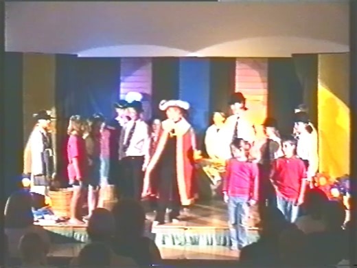 piedpiper nannerch school 2001