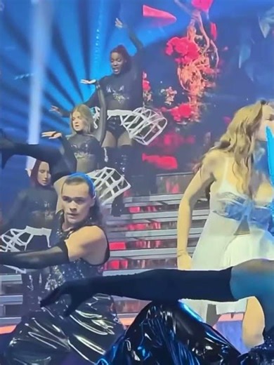 [Star ac’ tour 2026] « Vampire » Anouk (version longue bientôt dispo sur la chaîne:-)