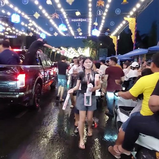 EPIC NIGHT STREET PARTY IN CAMBODIA! 🎉🔥 Must Watch!
