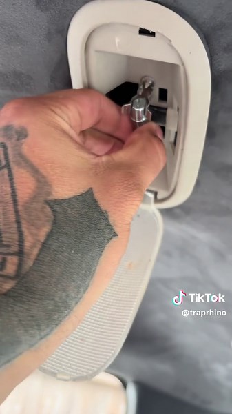 Upgrading Interior Lights in a 2002 Chevy Silverado