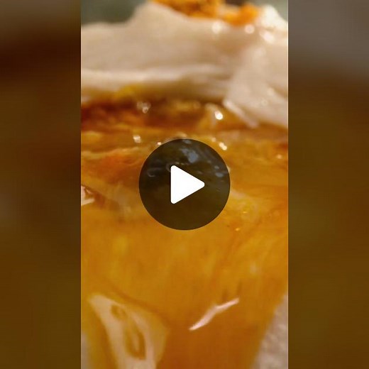 #soupdumpling #dumpling #xiaolongbao #foodyclub #tiktokholiday #youtoo #asmrfood