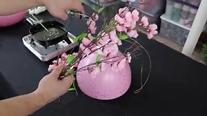 563K views · 2.6K reactions | Stick around, you WON'T Want to miss this easy Spring DIY! | Nick's Seasonal Décor | Facebook