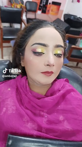 Makeup Techniques Workshop by AJ