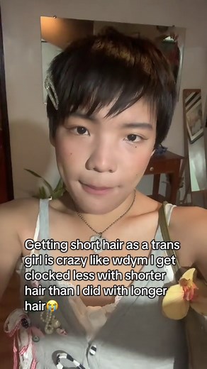 Trans Girl's Short Hair Journey: Pixie Cut Experience