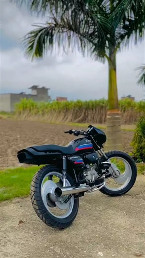 Desi Night Fury | Blacked Out Beast 🖤🔥 #shortsfeed #streetrider #streetrider #automobile #splendor